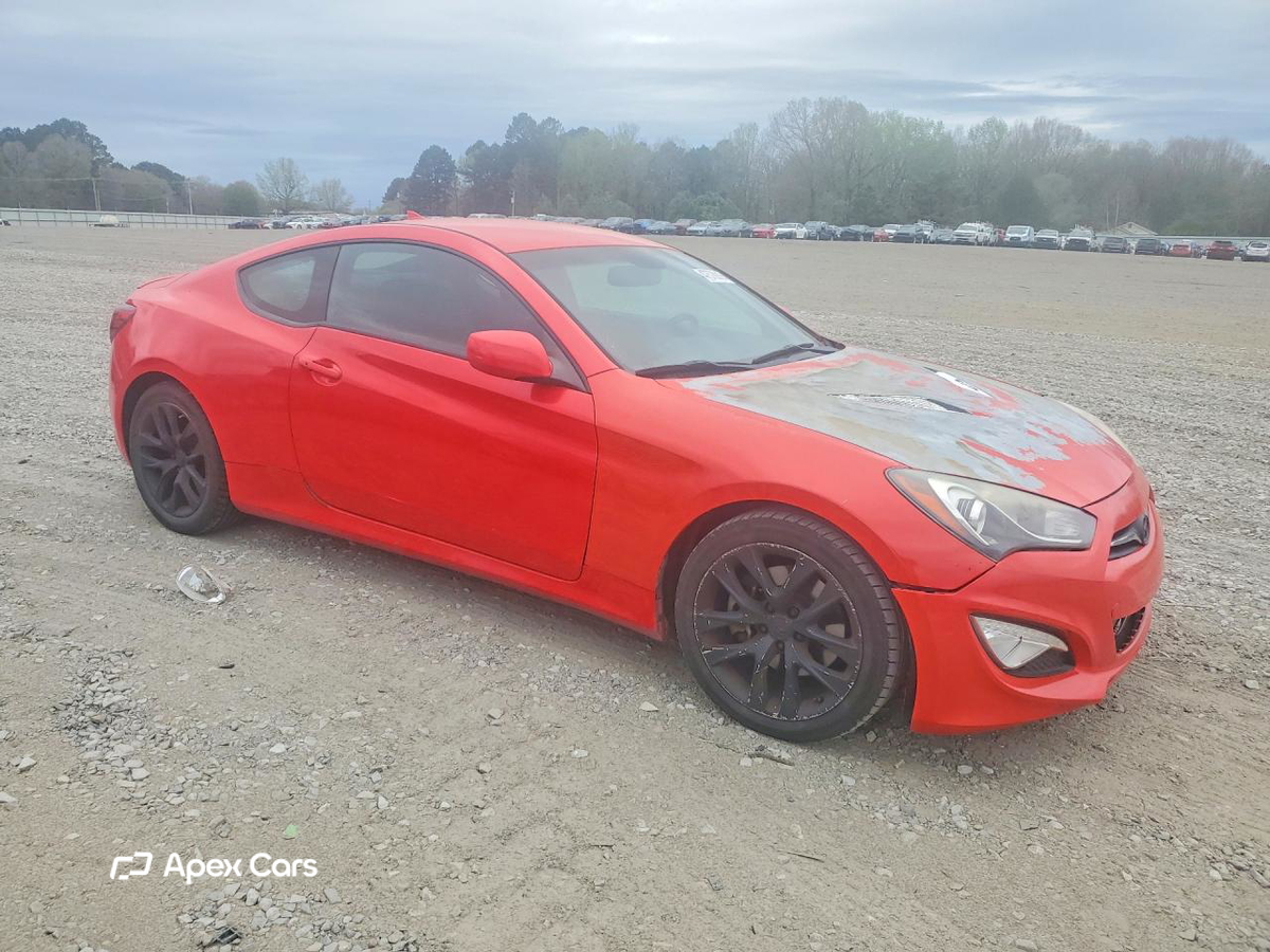 Hyundai Genesis 2014