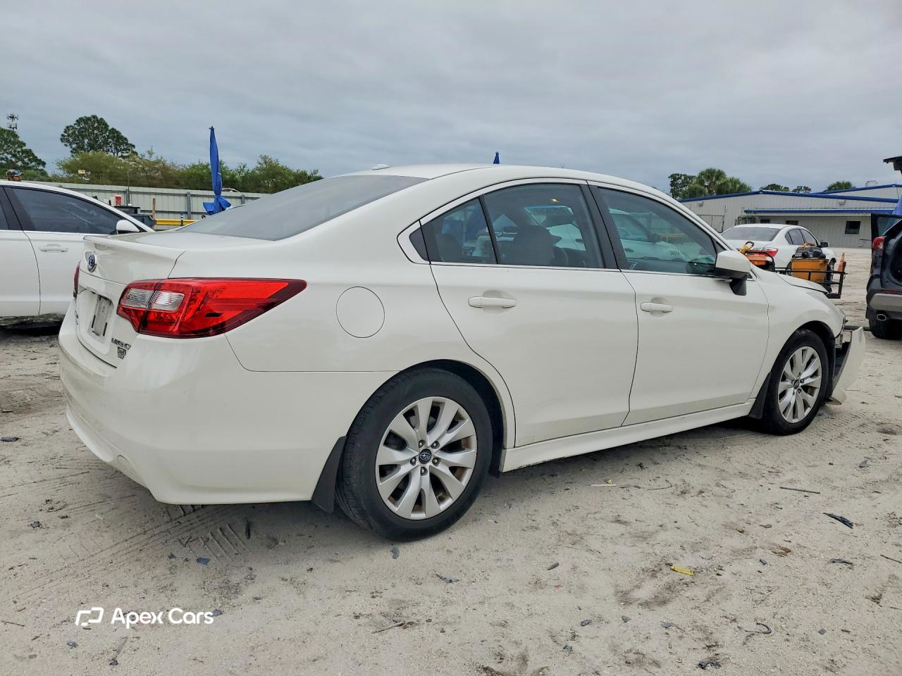 Subaru Legacy 2015