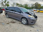 Toyota Sienna 2011