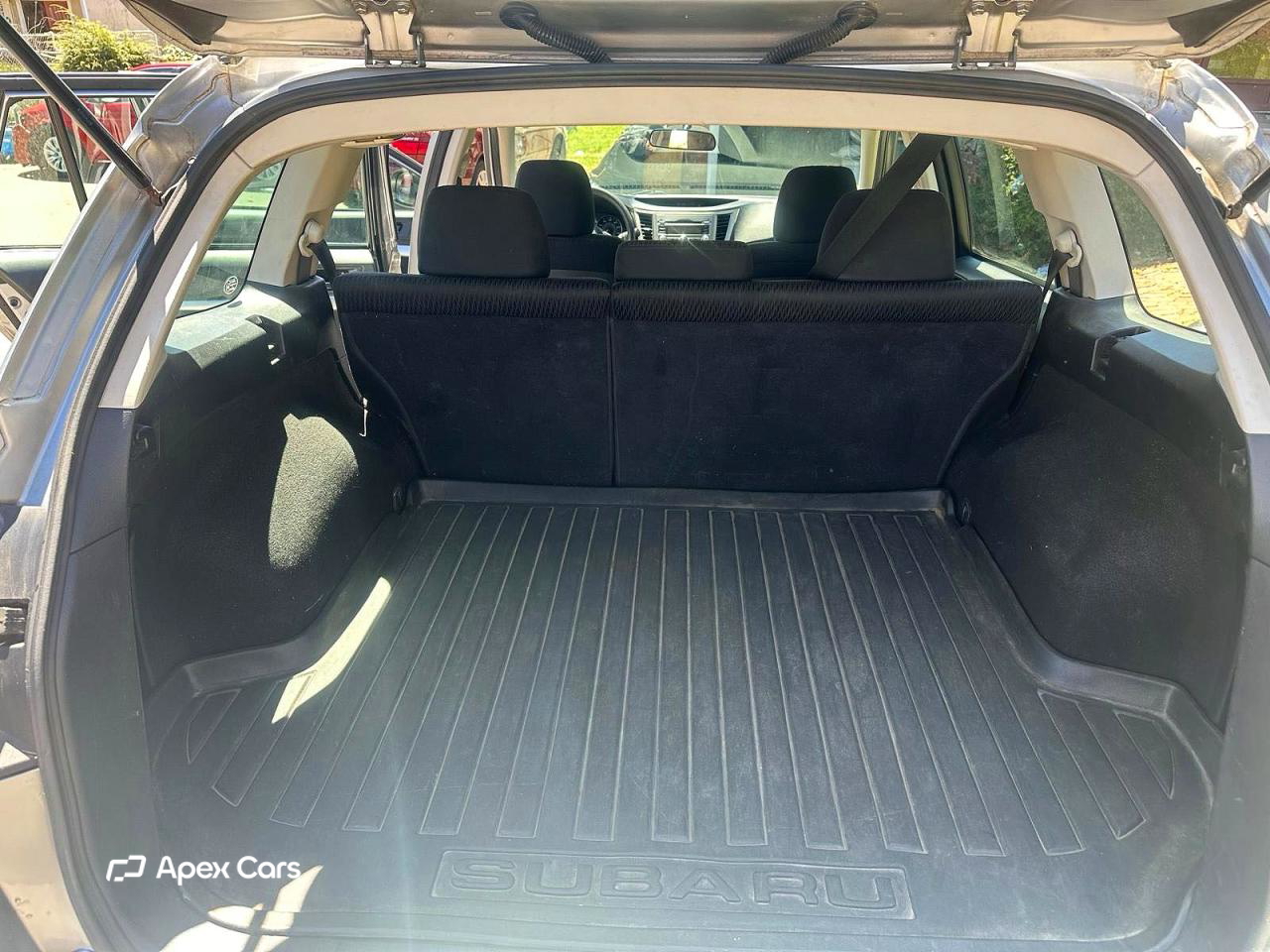 Subaru Outback 2011