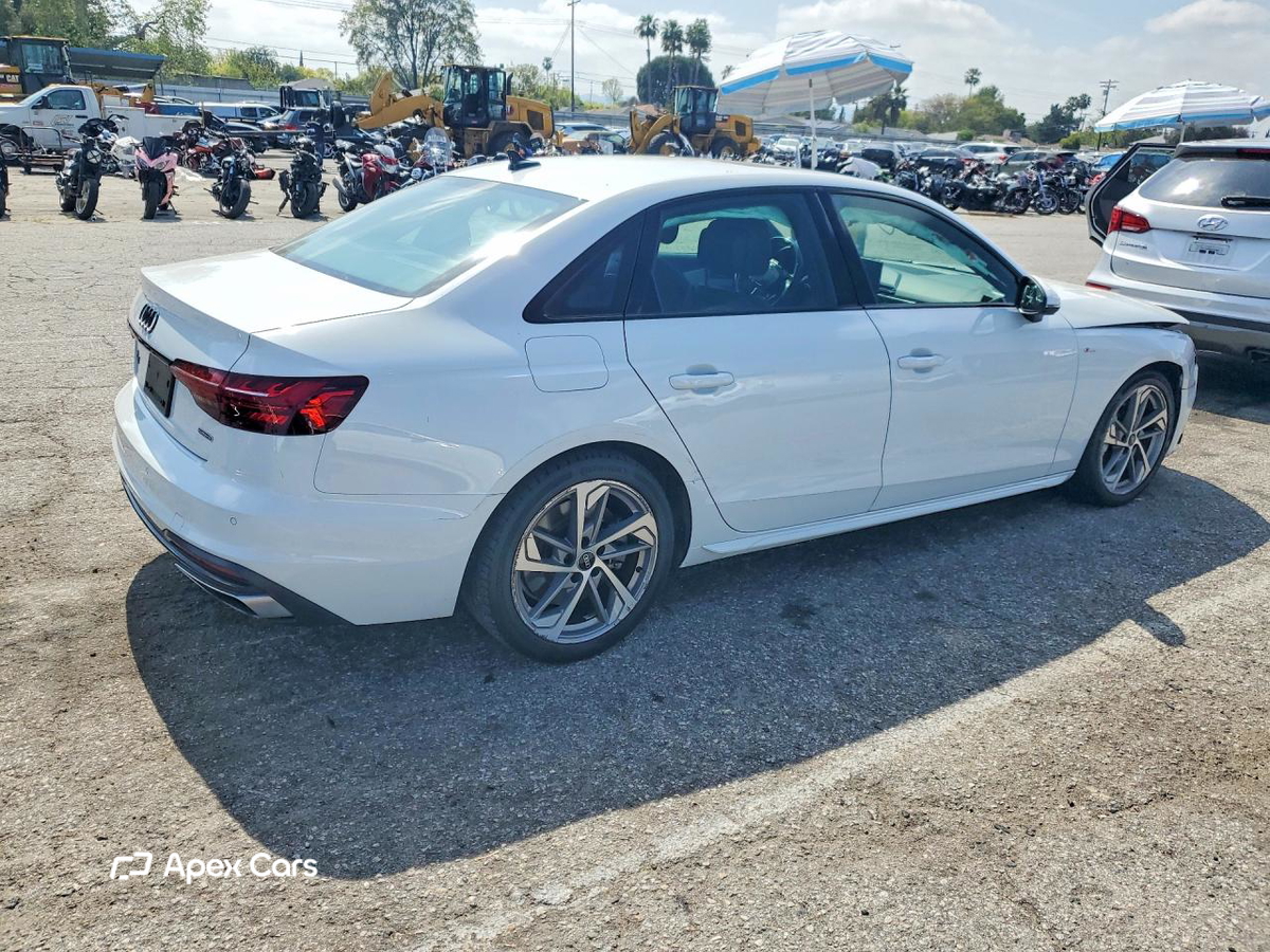 Audi A4 2021