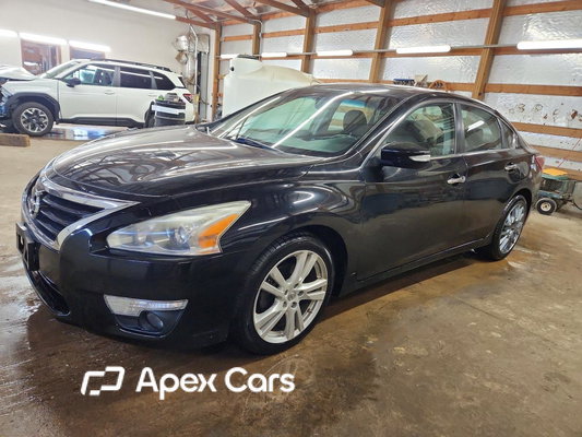 Nissan Altima 2013 - Image 1 of 13