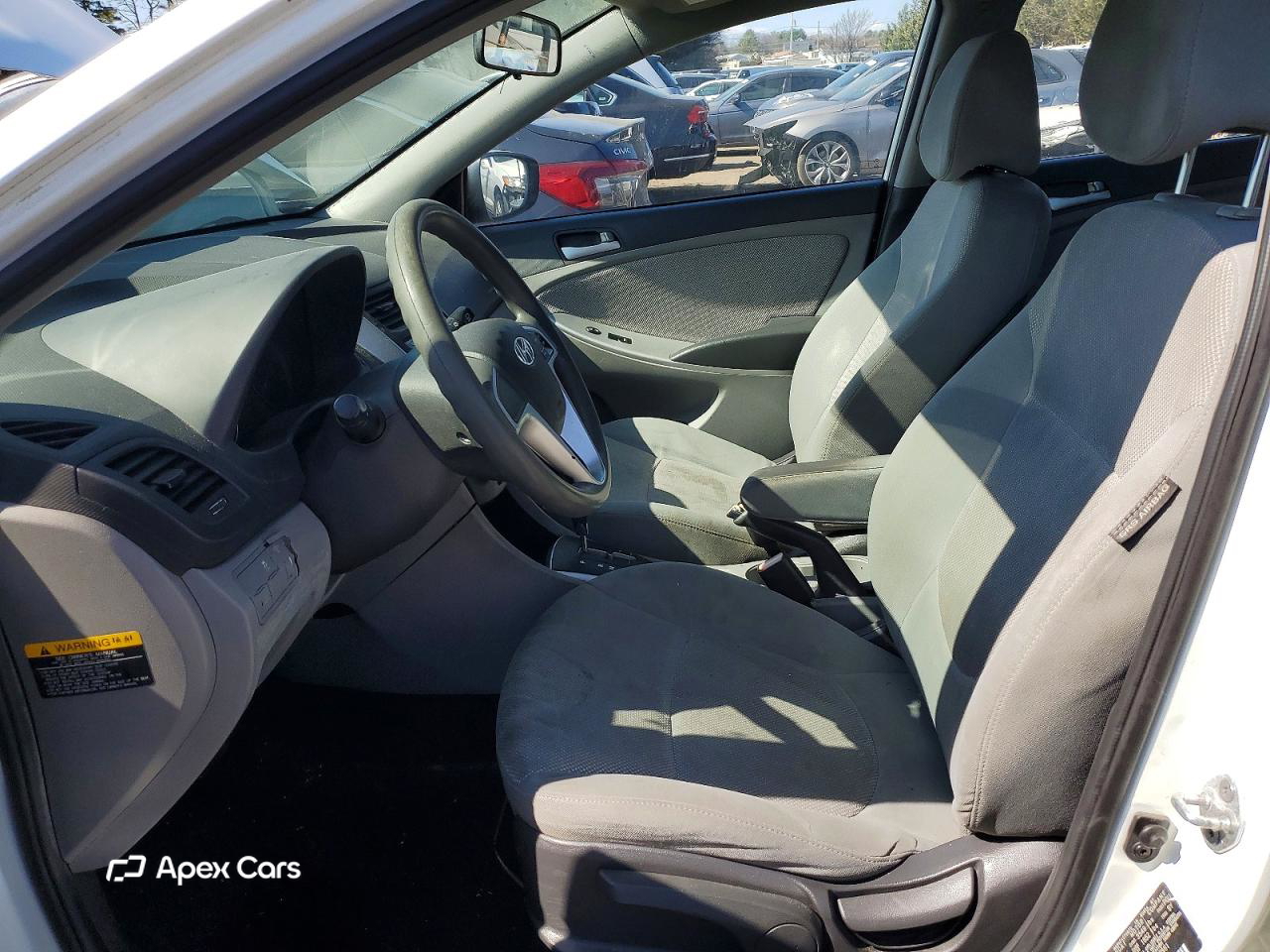 Hyundai Accent 2013