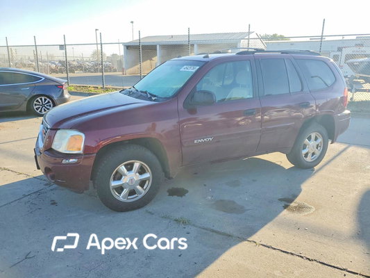 GMC Envoy 2005 - Image 1 of 5