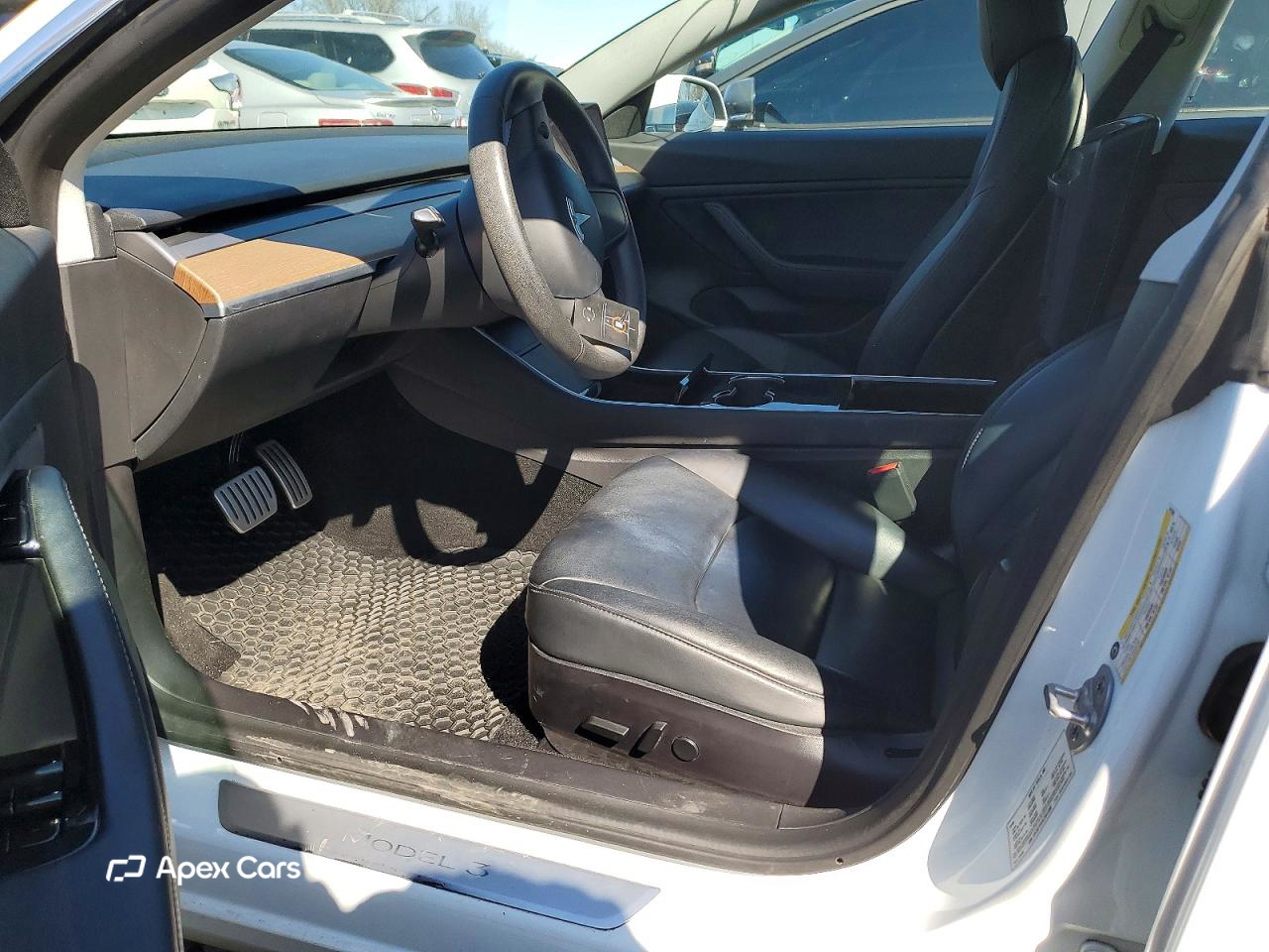 Tesla Model 3 2020