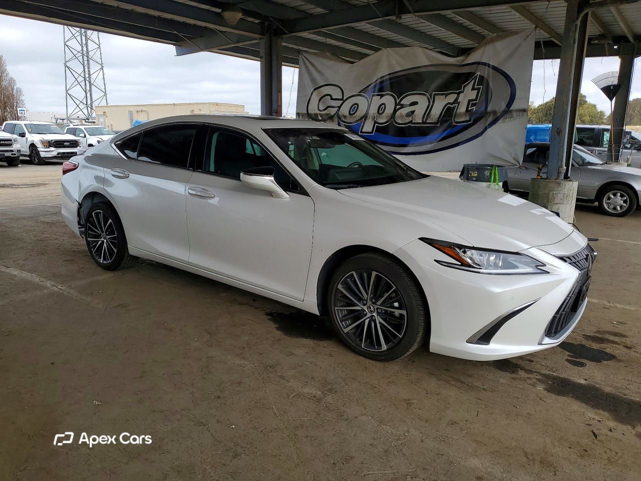 Lexus ES 2024
