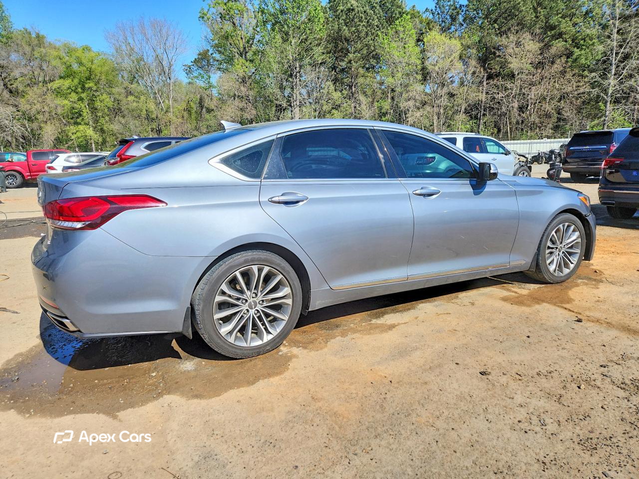 Hyundai Genesis 2016