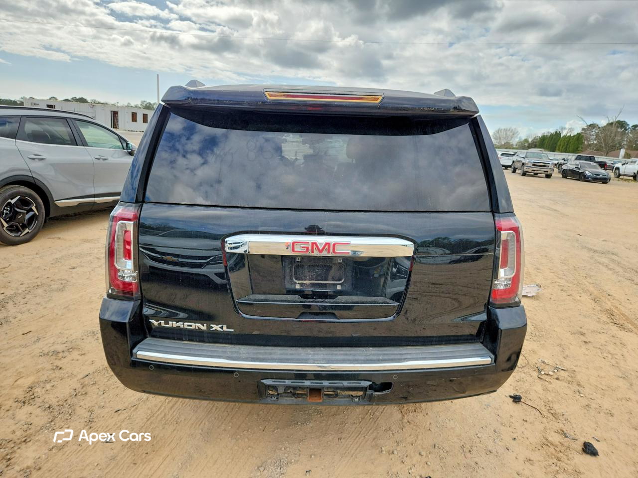 GMC Yukon 2016