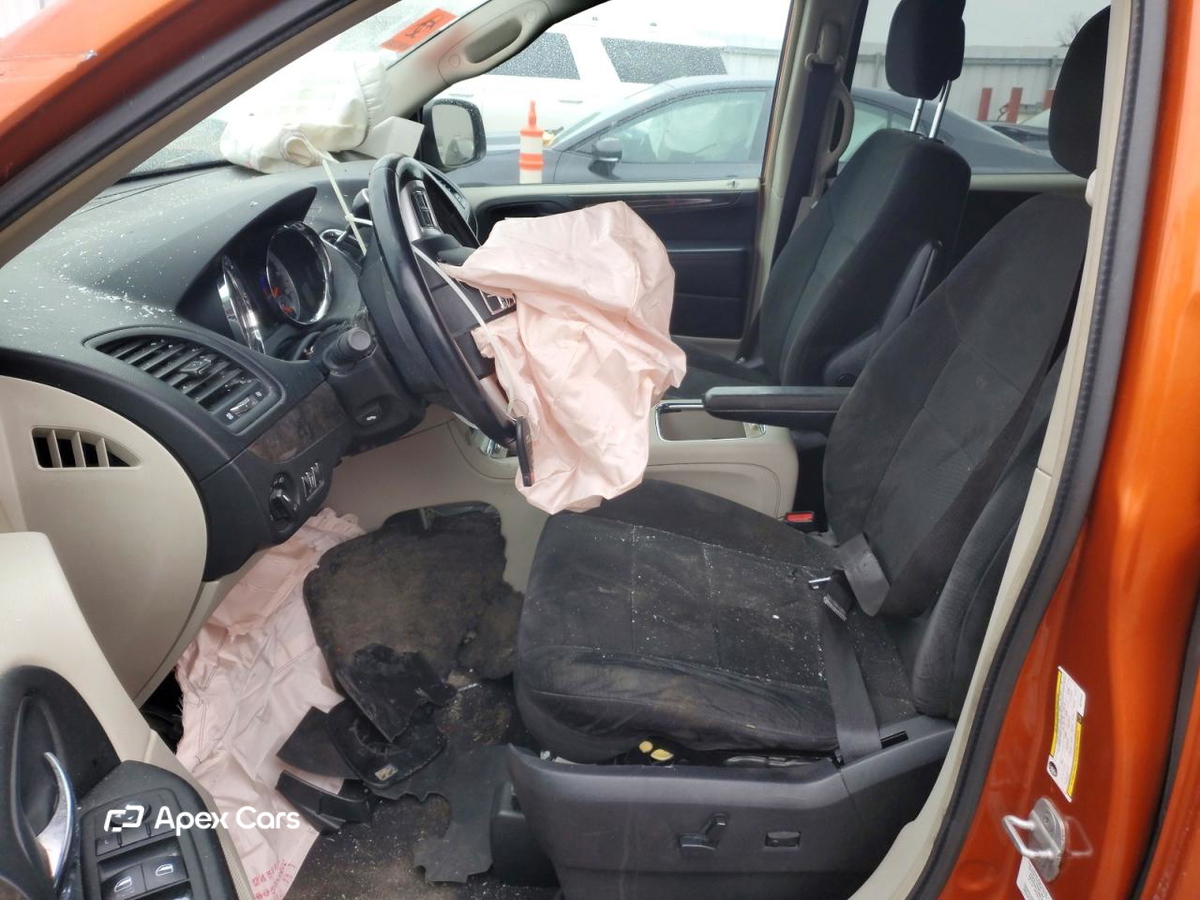 Dodge Caravan 2011