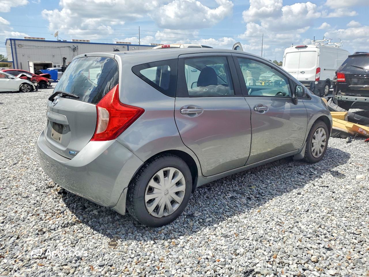 Nissan Versa 2014