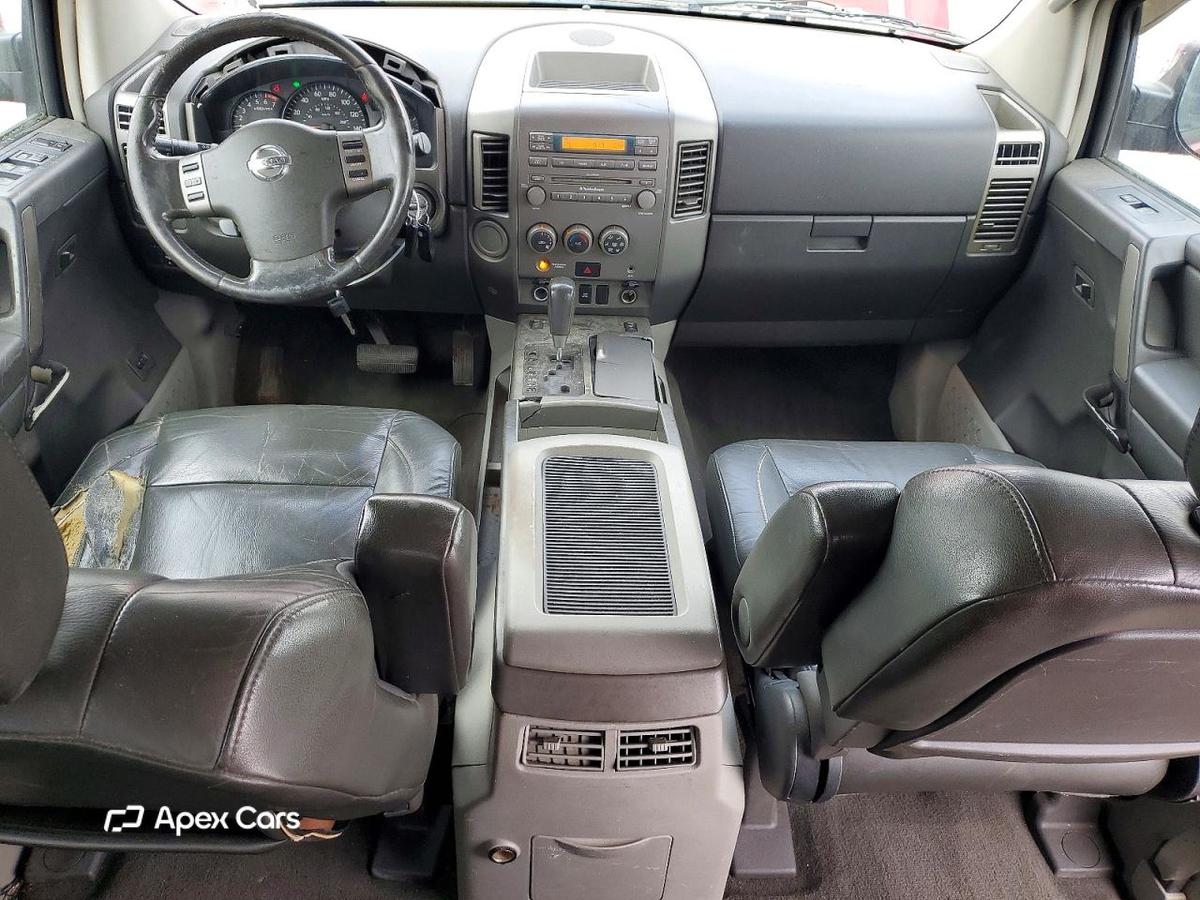 Nissan Titan 2004