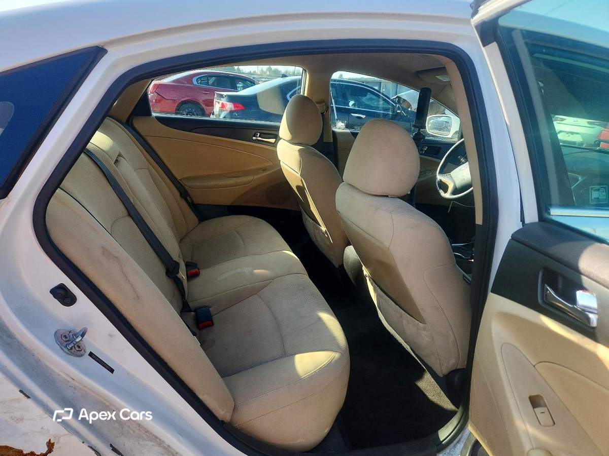 Hyundai Sonata 2013