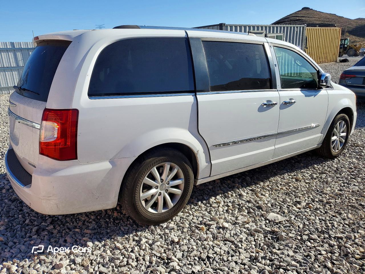 Chrysler Voyager 2015