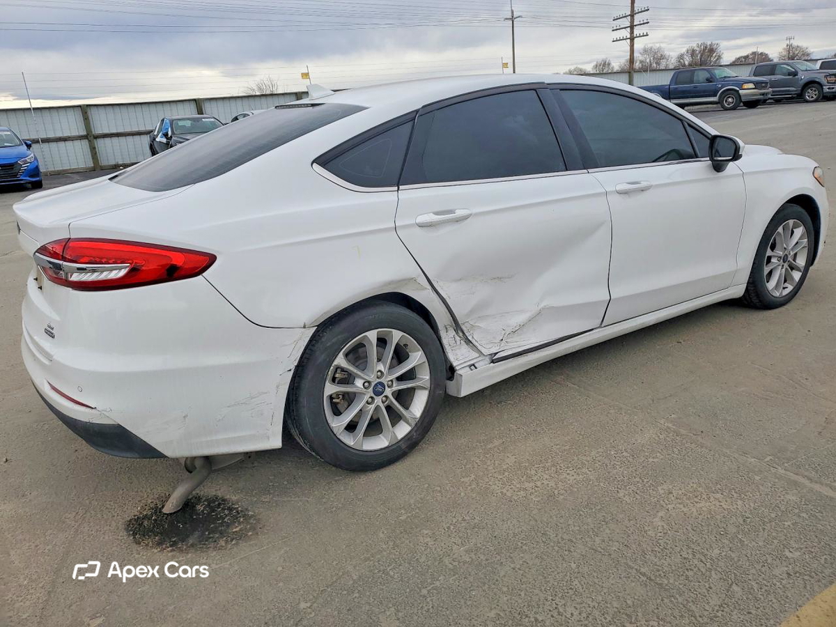 Ford Fusion 2020