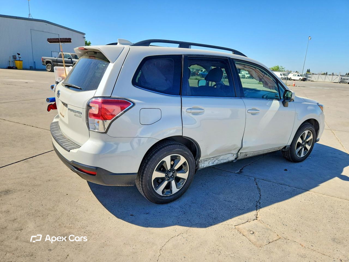 Subaru Forester 2017