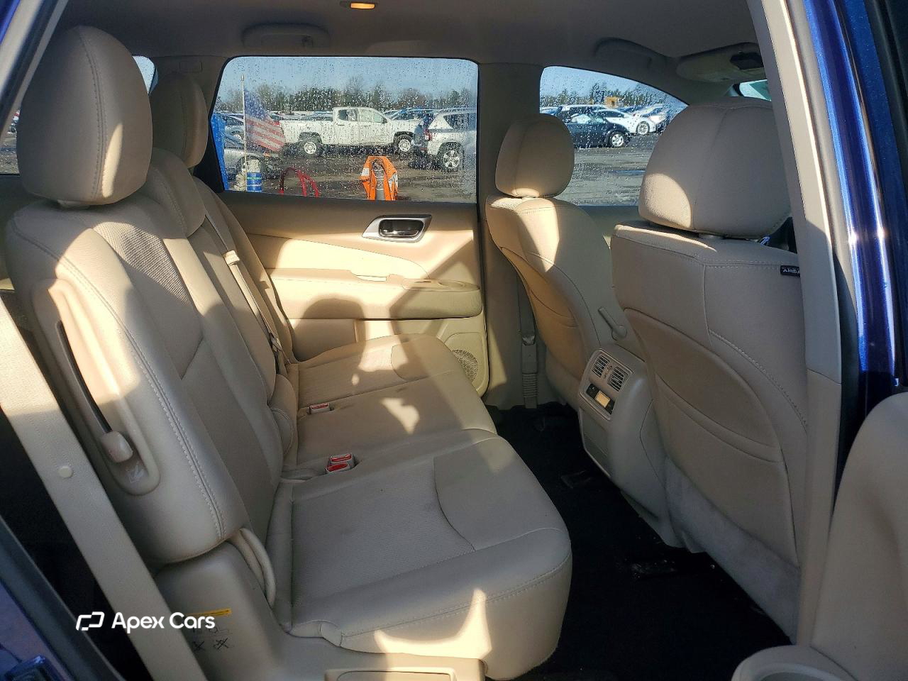 Nissan Pathfinder 2017