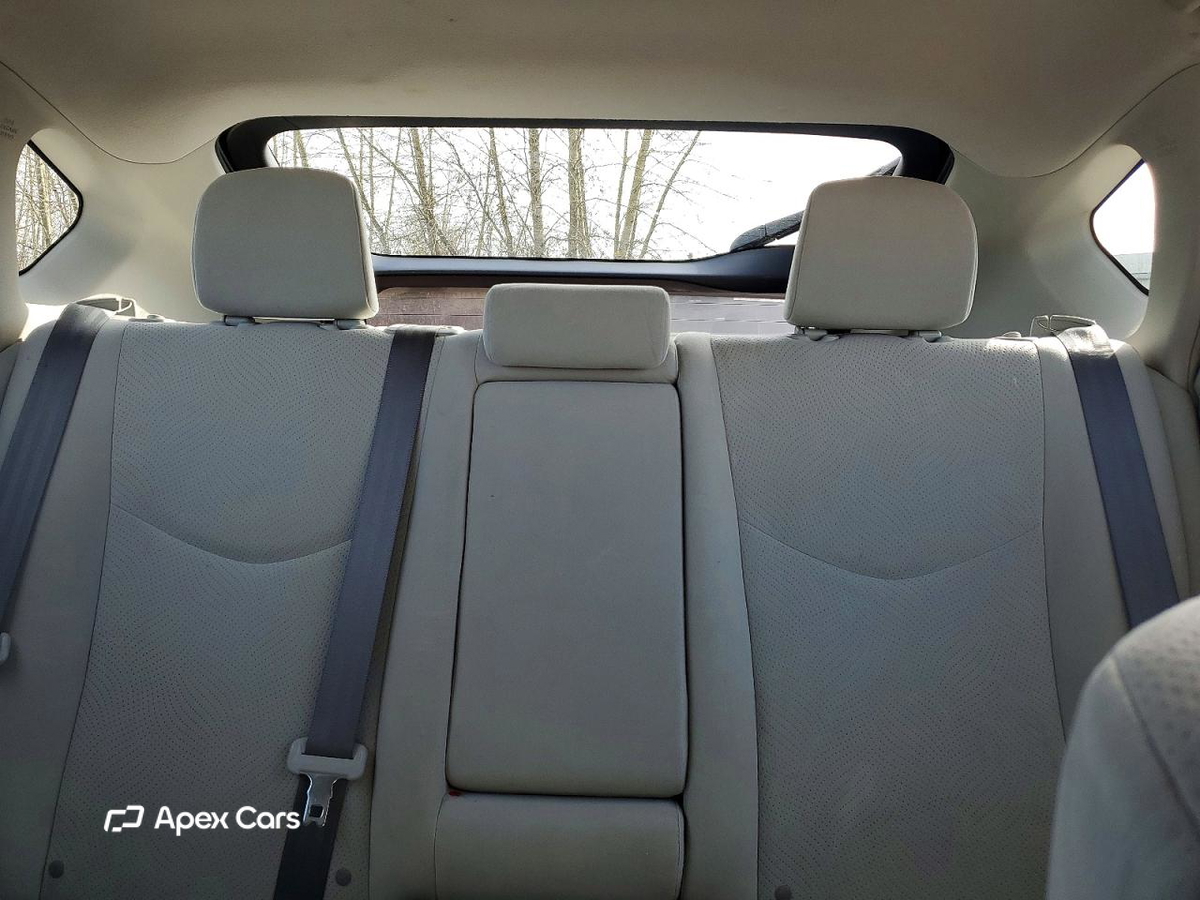 Toyota Prius 2011