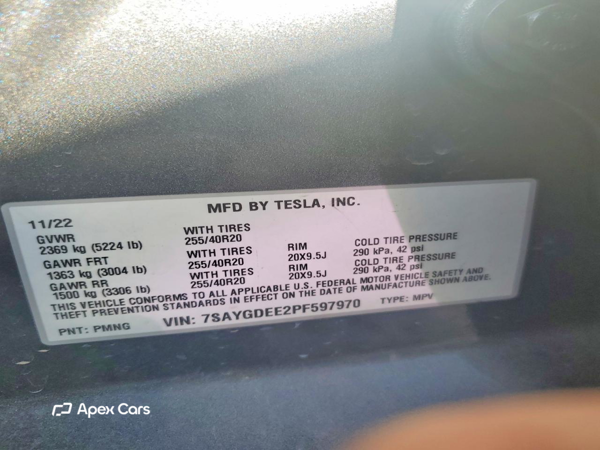 Tesla Model Y 2023