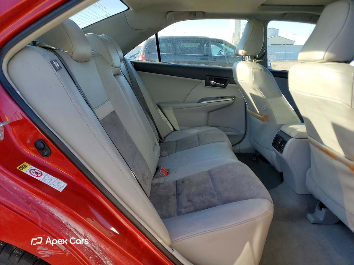 Toyota Camry 2012