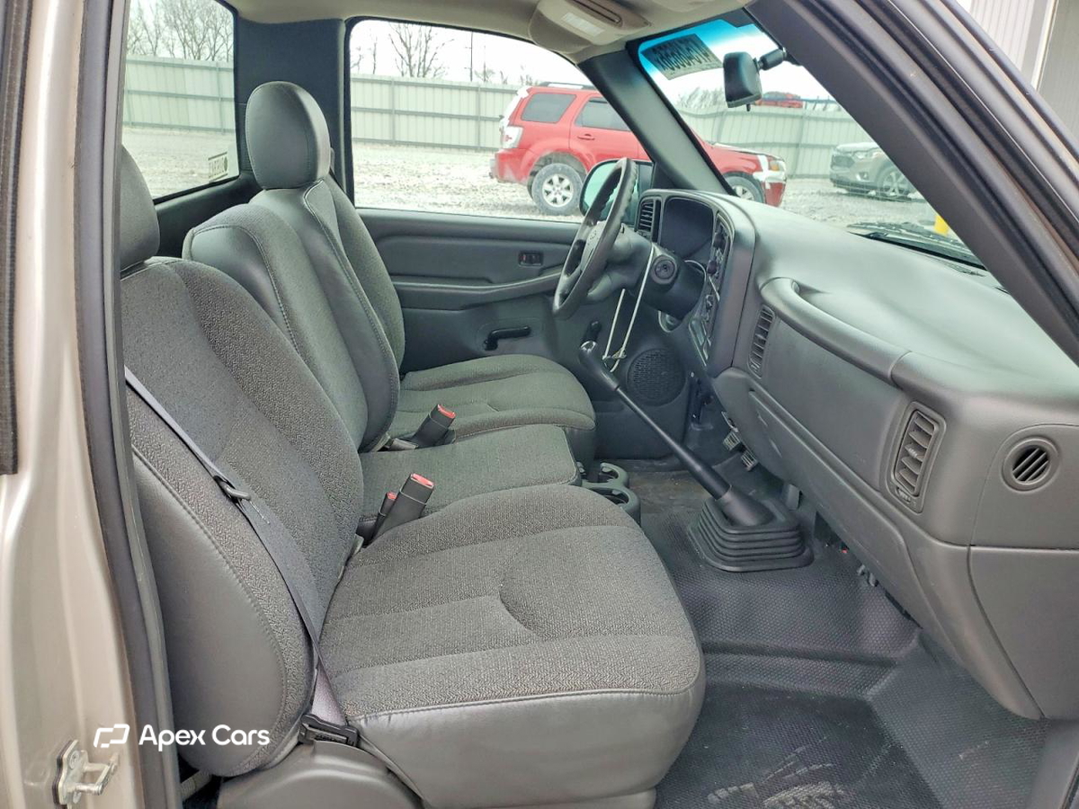 Chevrolet Silverado 2004