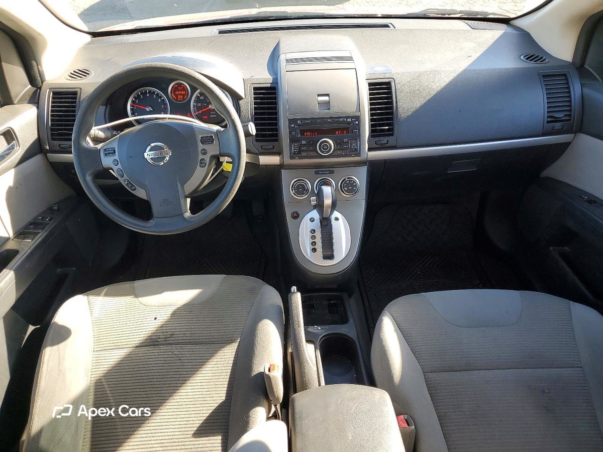 Nissan Sentra 2011