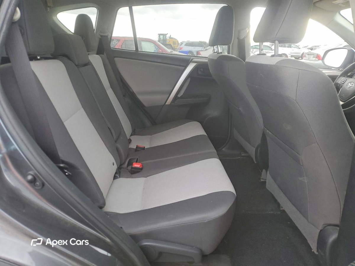 Toyota RAV 4 2015