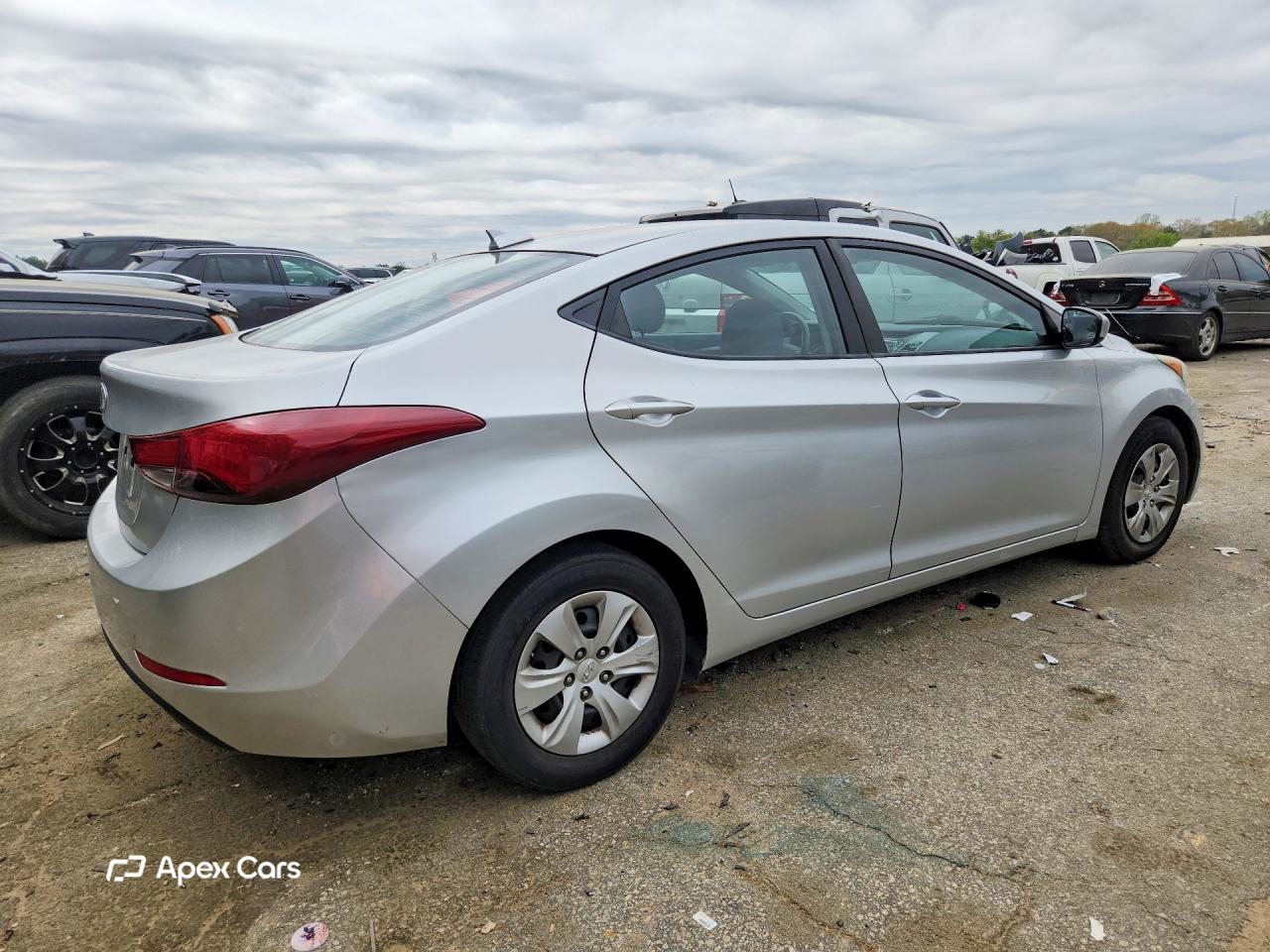 Hyundai Elantra 2016