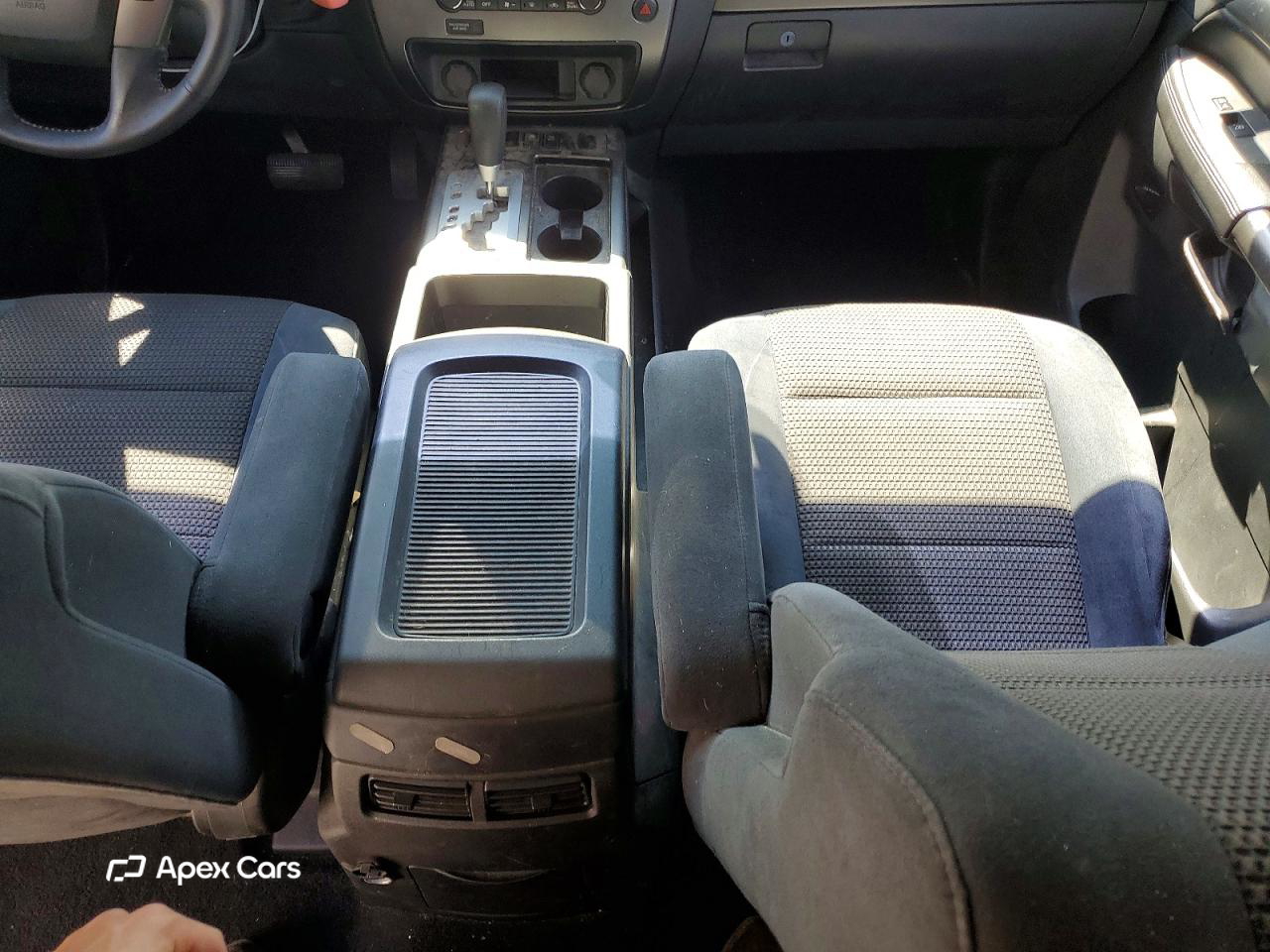 Nissan Armada 2013