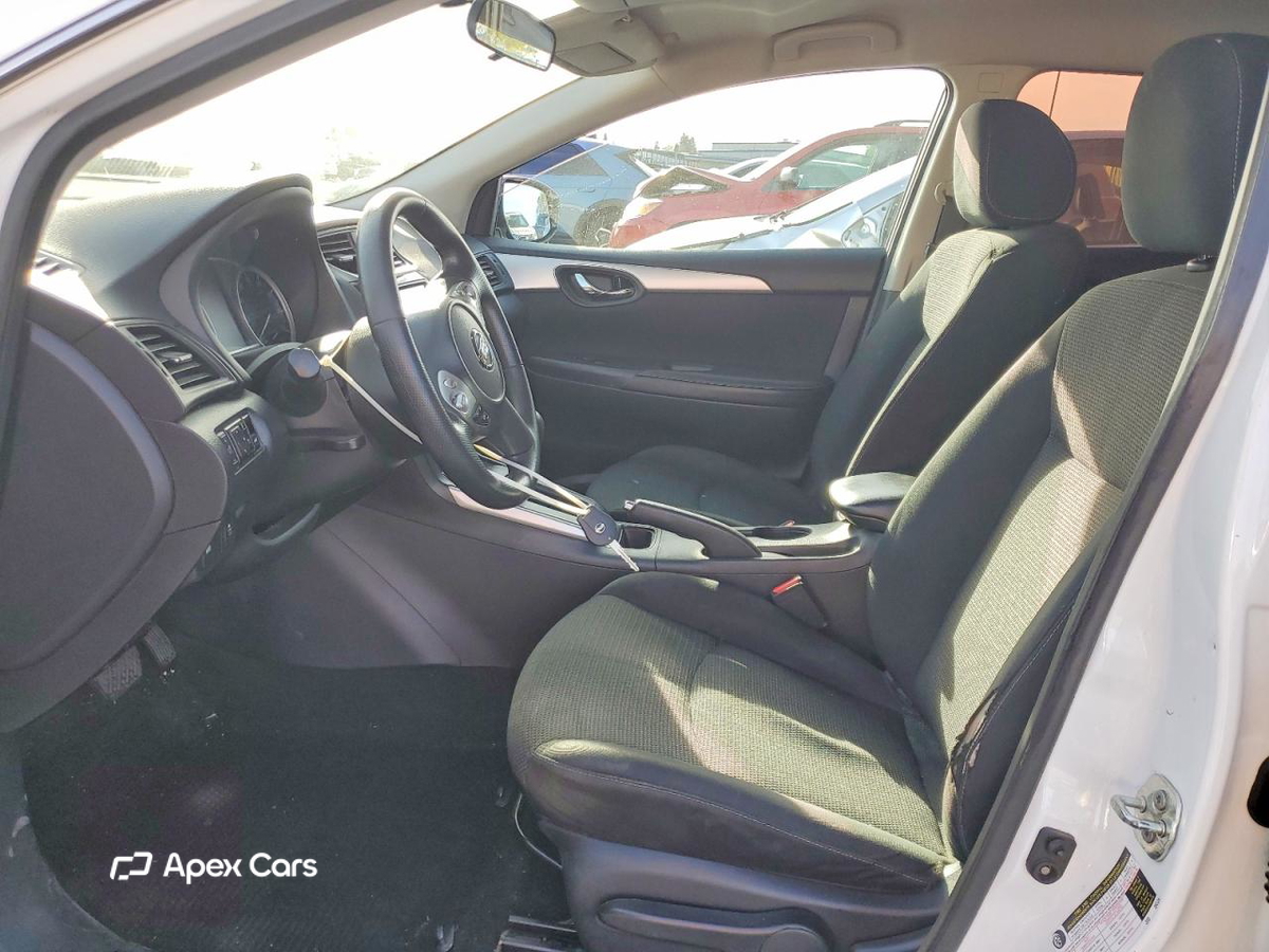 Nissan Sentra 2019