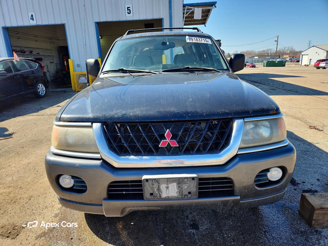 Mitsubishi Montero 2000
