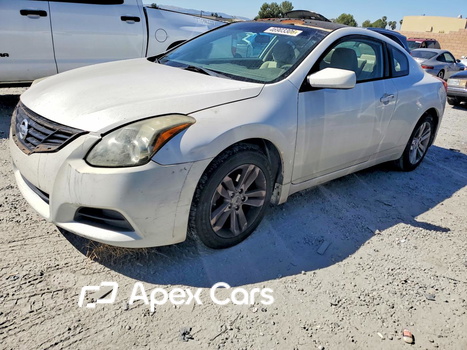 Nissan Altima 2012 - Zdjęcie 1 z 12
