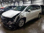 Chrysler Pacifica 2017