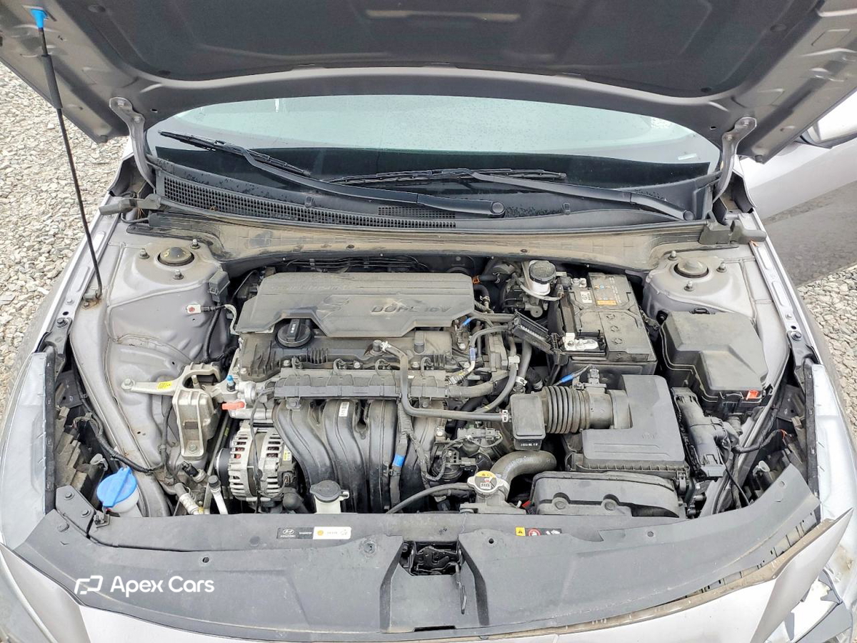 Hyundai Elantra 2023