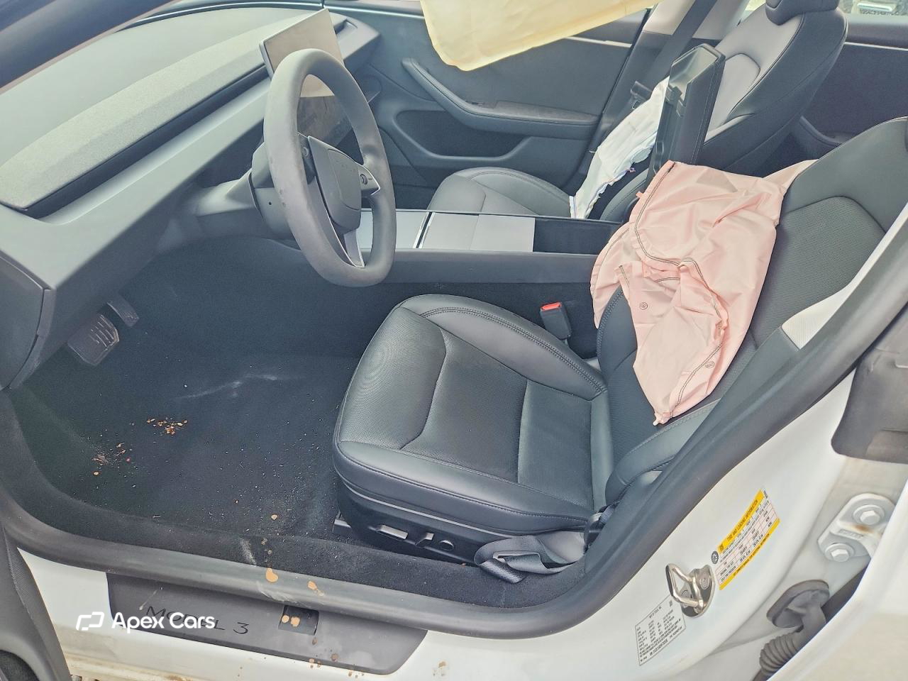 Tesla Model 3 2024