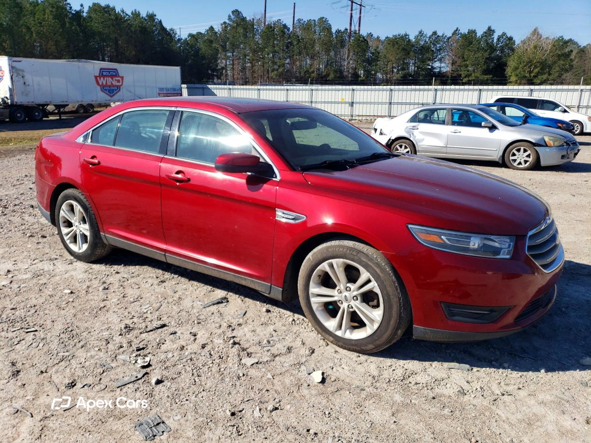 Ford Taurus 2015