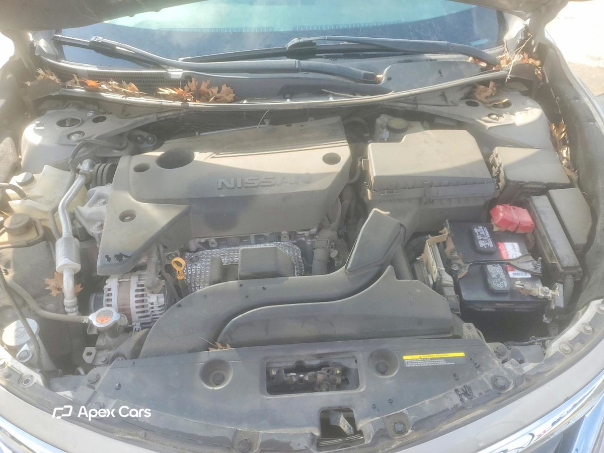 Nissan Altima 2015