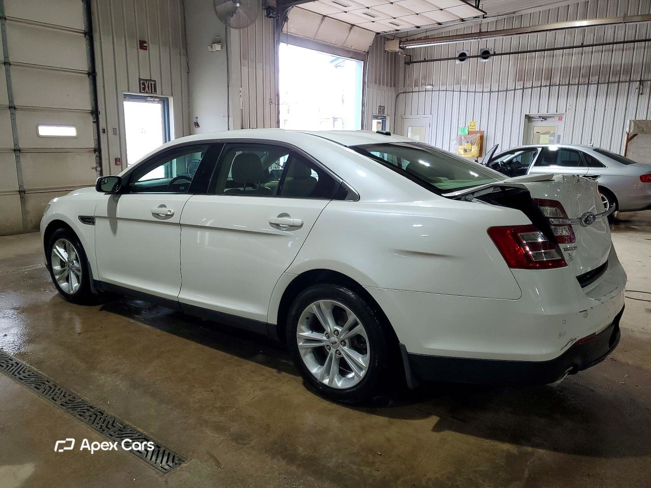 Ford Taurus 2013
