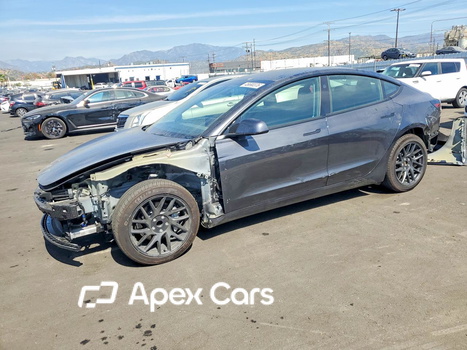 Tesla Model 3 2025 - Image 1 of 14