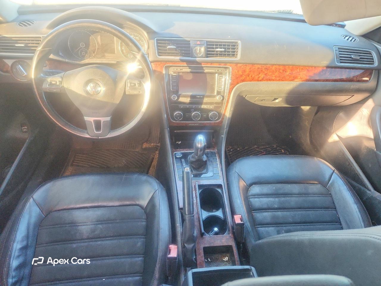 Volkswagen Passat 2012