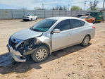Nissan Versa 2015