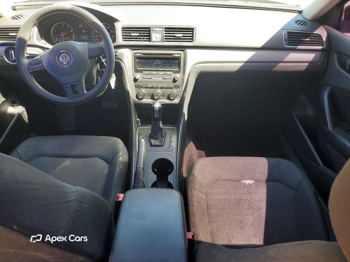 Volkswagen Passat 2012
