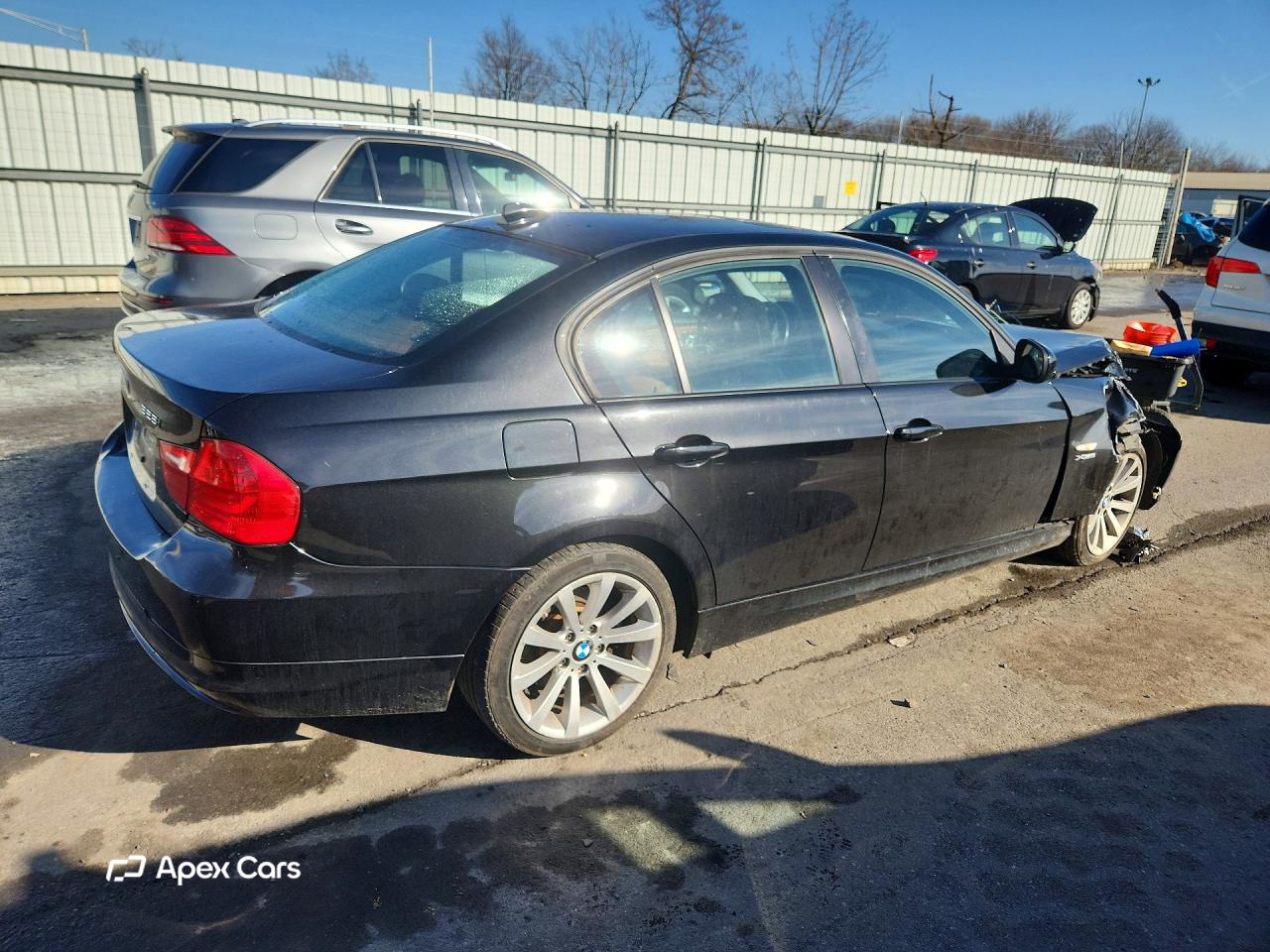 BMW Series 3 2011