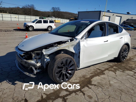Tesla Model Y 2022 - Zdjęcie 1 z 13