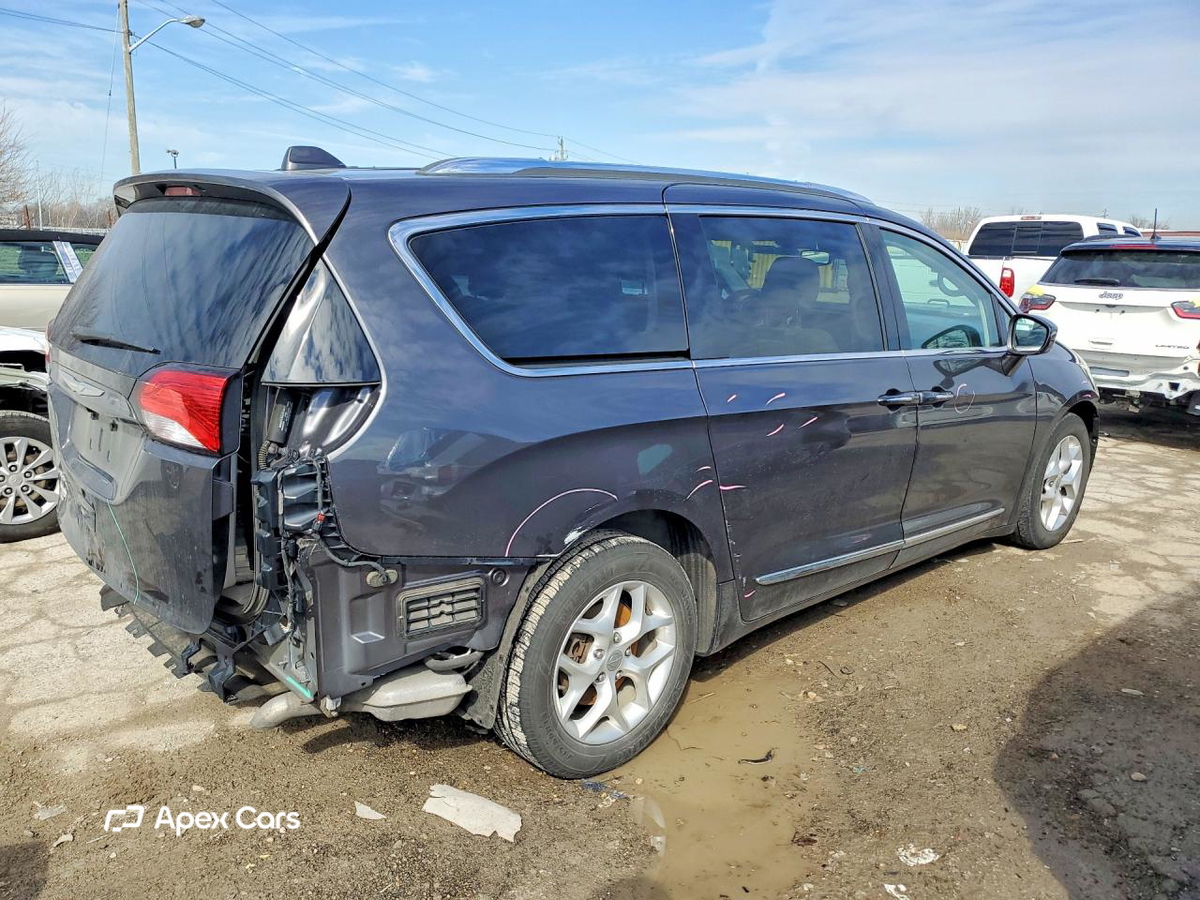 Chrysler Pacifica 2017