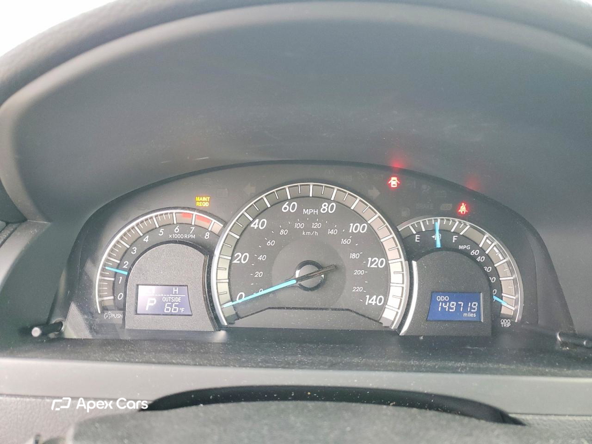 Toyota Camry 2012