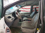 Toyota Sienna 2012