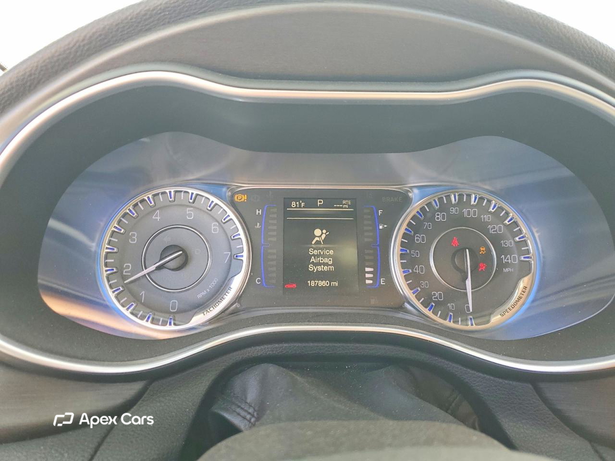 Chrysler 200 2016