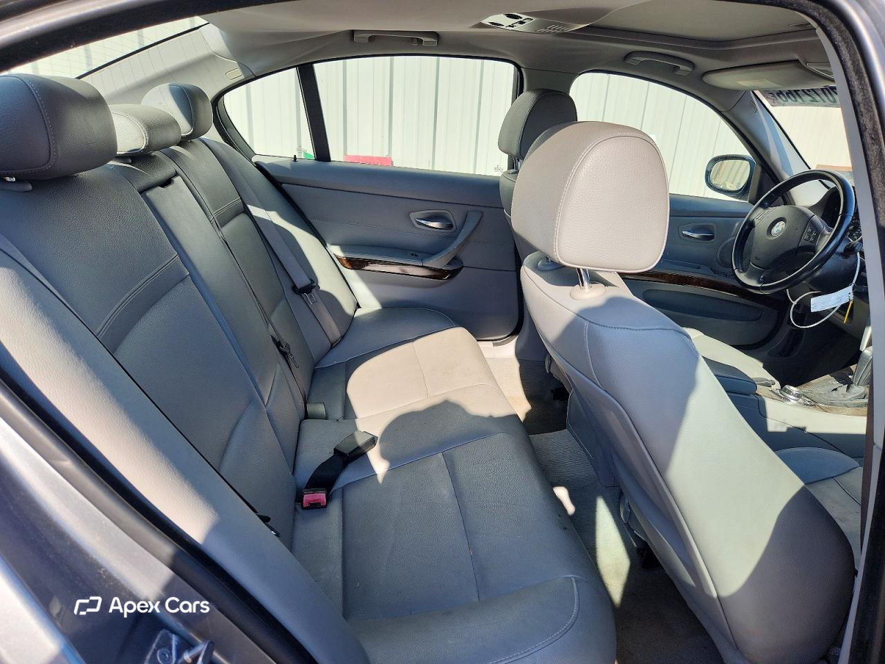 BMW Series 3 2010