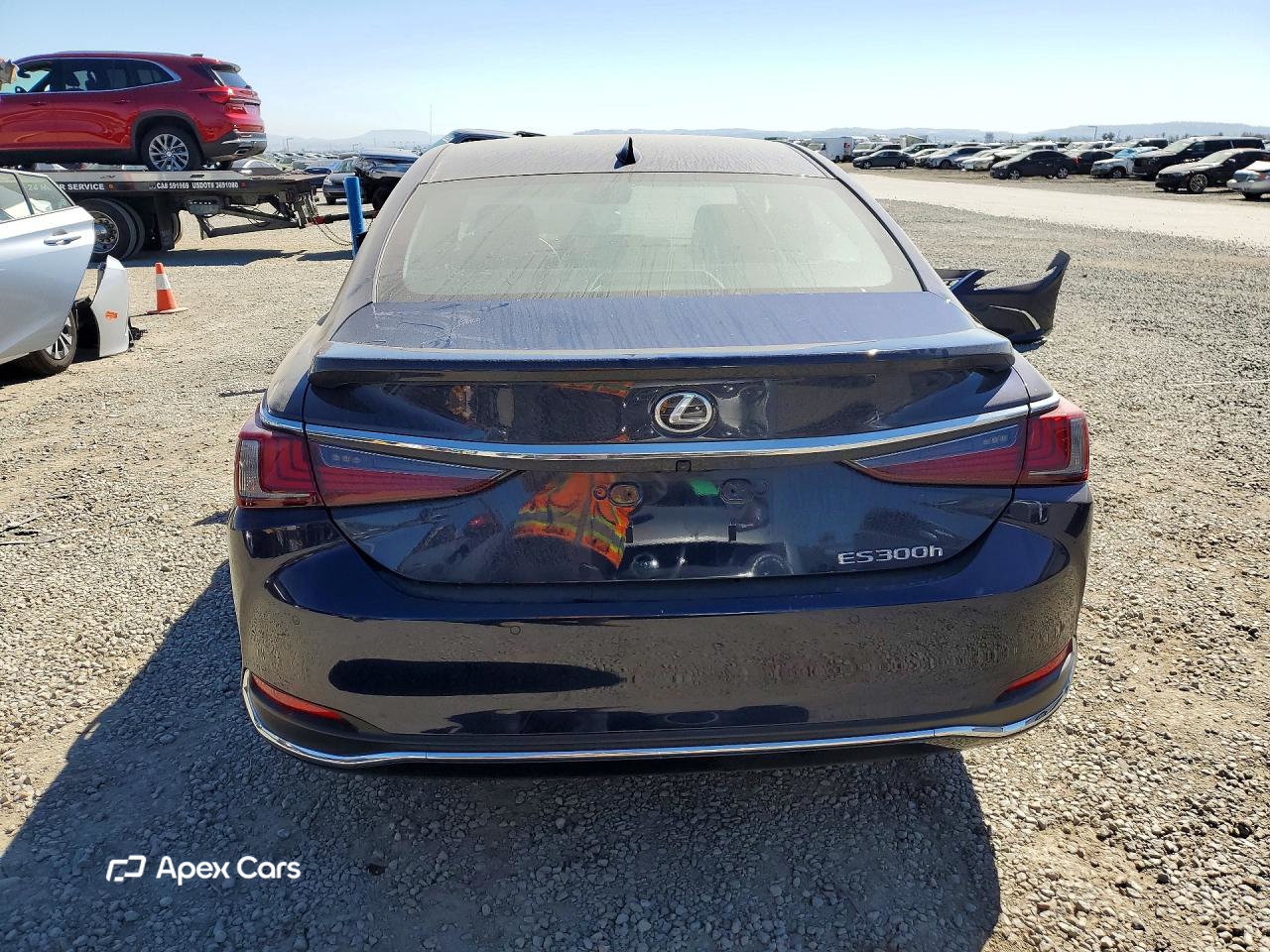 Lexus ES 2025
