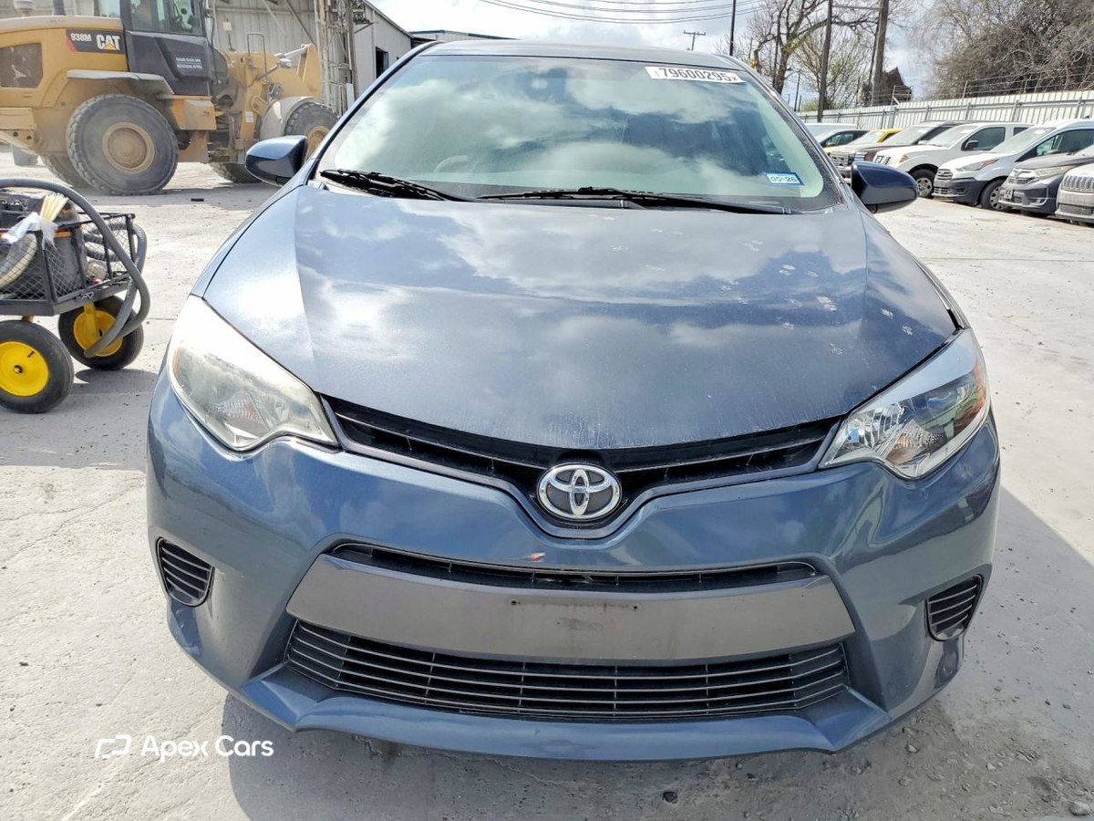 Toyota Corolla 2015